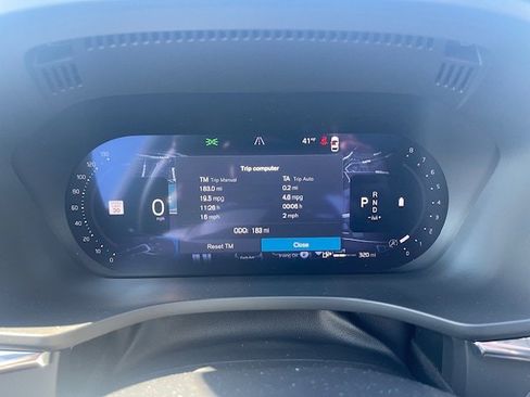 New 2026 Volvo XC60 B5 Plus w/ Protection Package Premier image 16