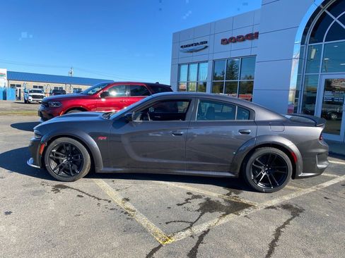 Used 2023 Dodge Charger Scat Pack image 2