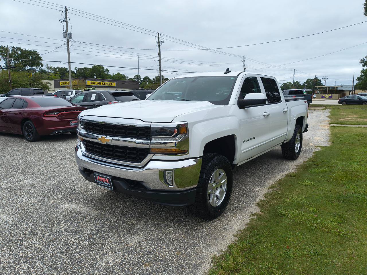 Used 2018 Chevrolet Silverado 1500 LT w/ All Star Edition AWD/4WD image 4