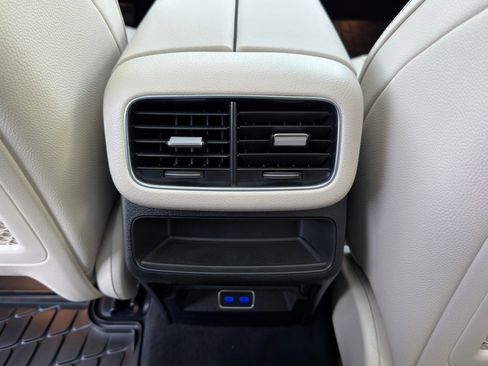 New 2026 Mercedes-Benz GLE 350 4MATIC image 16