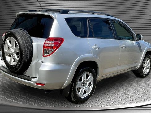 Used 2011 Toyota RAV4 Limited w/ Limited Extra Value Pkg AWD/4WD image 6
