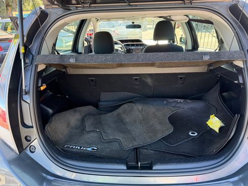 Used 2015 Toyota Prius C Three FWD image 10