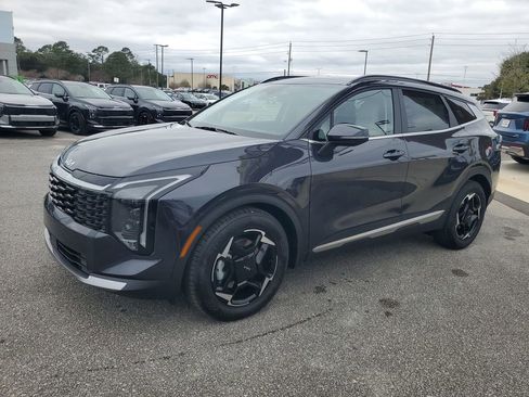 New 2026 Kia Sportage EX image 2