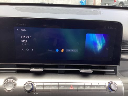 Used 2024 Hyundai Kona SEL FWD image 18