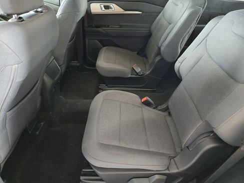 New 2026 Ford Explorer Active image 21