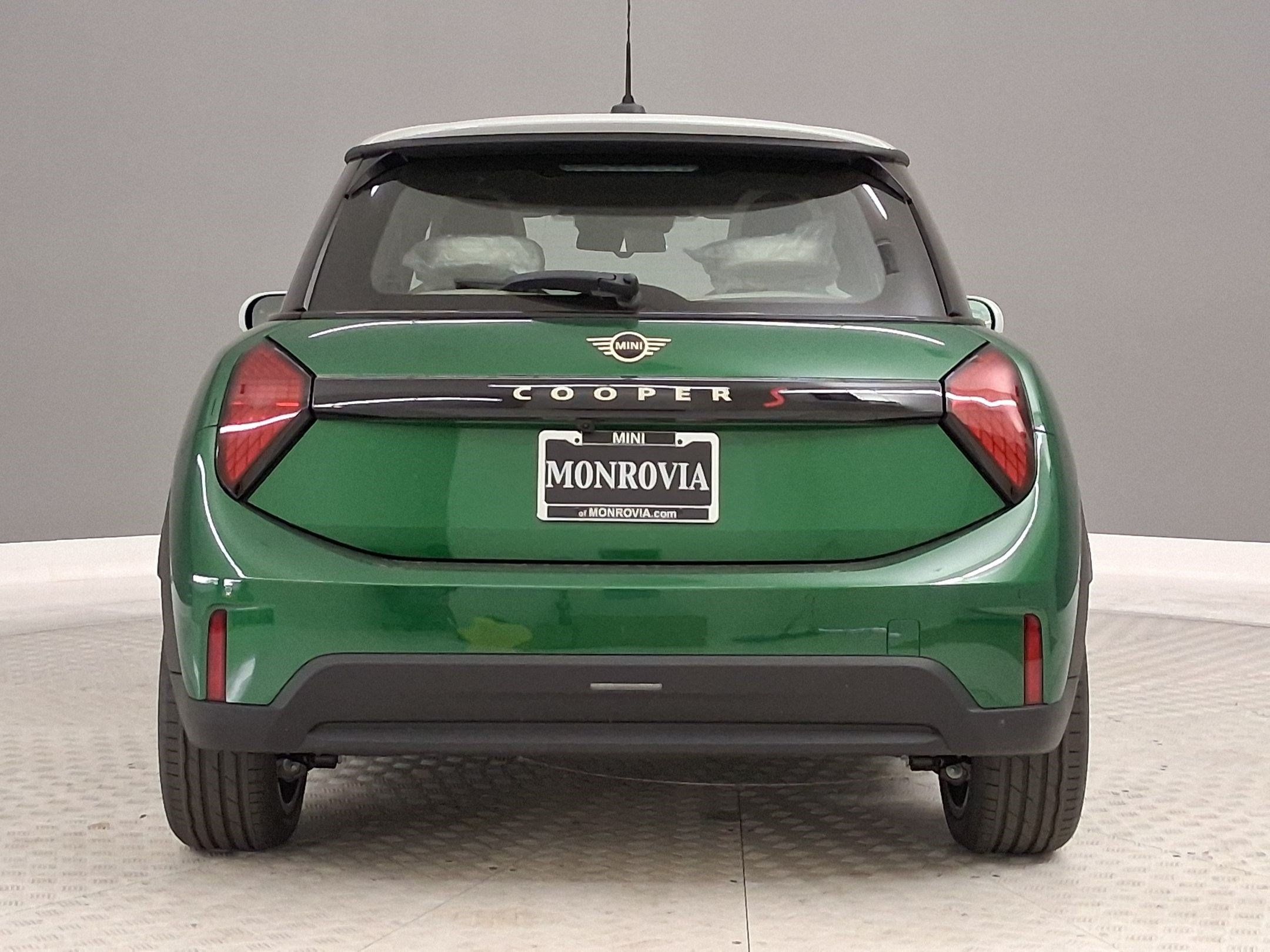 New 2026 MINI Cooper S FWD image 8