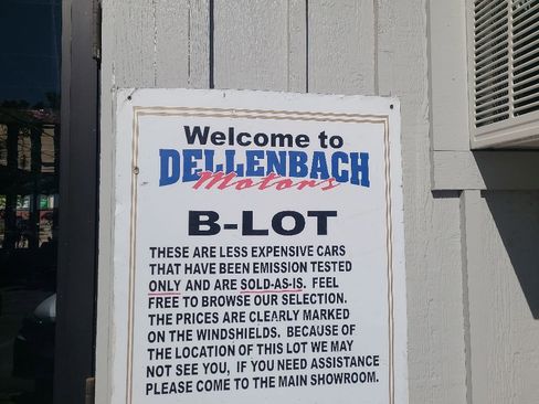 Used 2016 MAZDA MAZDA3 i Sport w/ Preferred Equipment Package FWD image 22