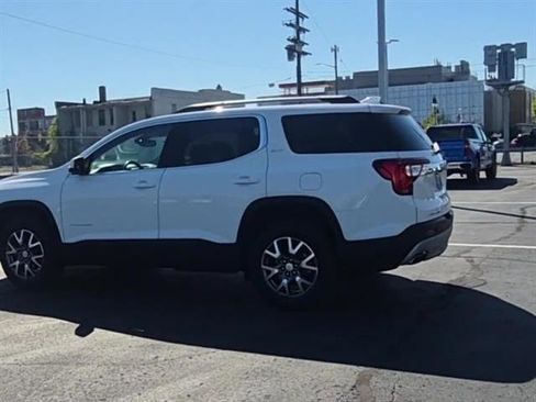 Certified 2023 GMC Acadia SLT image 73