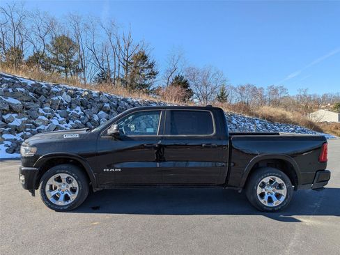 New 2026 RAM 1500 Big Horn AWD/4WD image 8