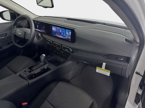 New 2026 Nissan Sentra SV image 28