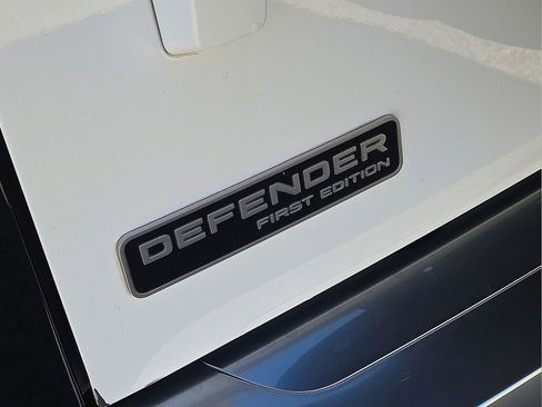 Used 2023 Land Rover Defender 130 First Edition image 13