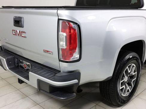 Used 2016 GMC Canyon SLE image 41