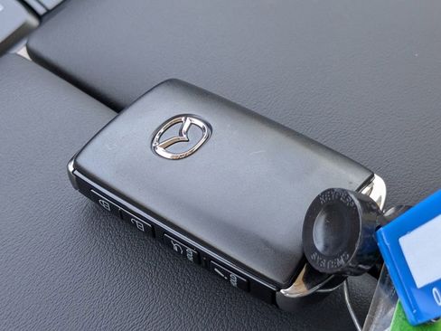 New 2026 MAZDA CX-70 3.3 Turbo w/ Preferred Package image 32