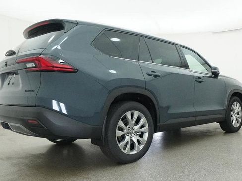 New 2026 Toyota Grand Highlander Limited AWD/4WD image 25