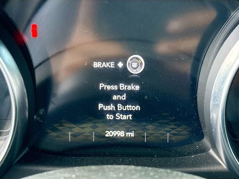 Used 2023 Jeep Wrangler Unlimited AWD/4WD image 13