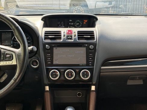 Used 2018 Subaru Forester 2.5i Touring w/ Popular Package #2 AWD/4WD image 12