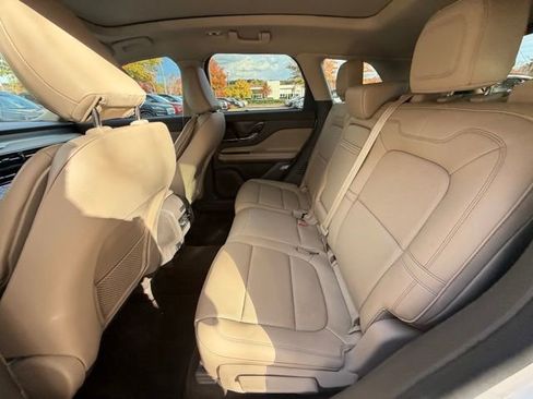 Certified 2021 Lincoln Corsair FWD w/ Premium Package image 12