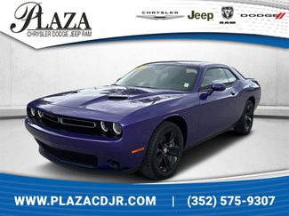 Certified 2023 Dodge Challenger SXT image 1