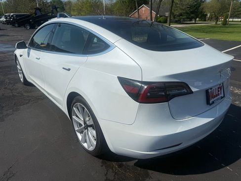 Used 2020 Tesla Model 3 Long Range image 5