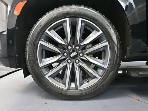 Used 2023 Cadillac Escalade Sport w/ Touring Package AWD/4WD image 19