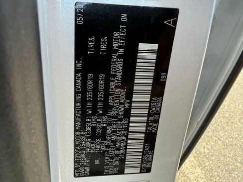 Used 2023 Lexus RX 350 Premium w/ Accessory Package FWD image 37