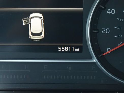 Certified 2023 Kia Sorento LX AWD/4WD image 25