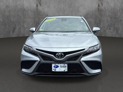 Used 2022 Toyota Camry SE AWD/4WD image 8