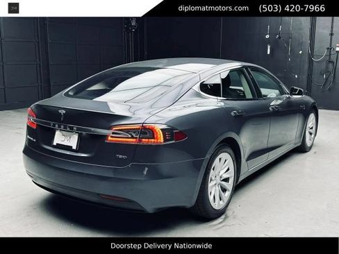 Used 2017 Tesla Model S 75D AWD/4WD image 7