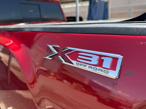 Used 2020 GMC Sierra 3500 SLT w/ SLT Premium Plus Package AWD/4WD image 27