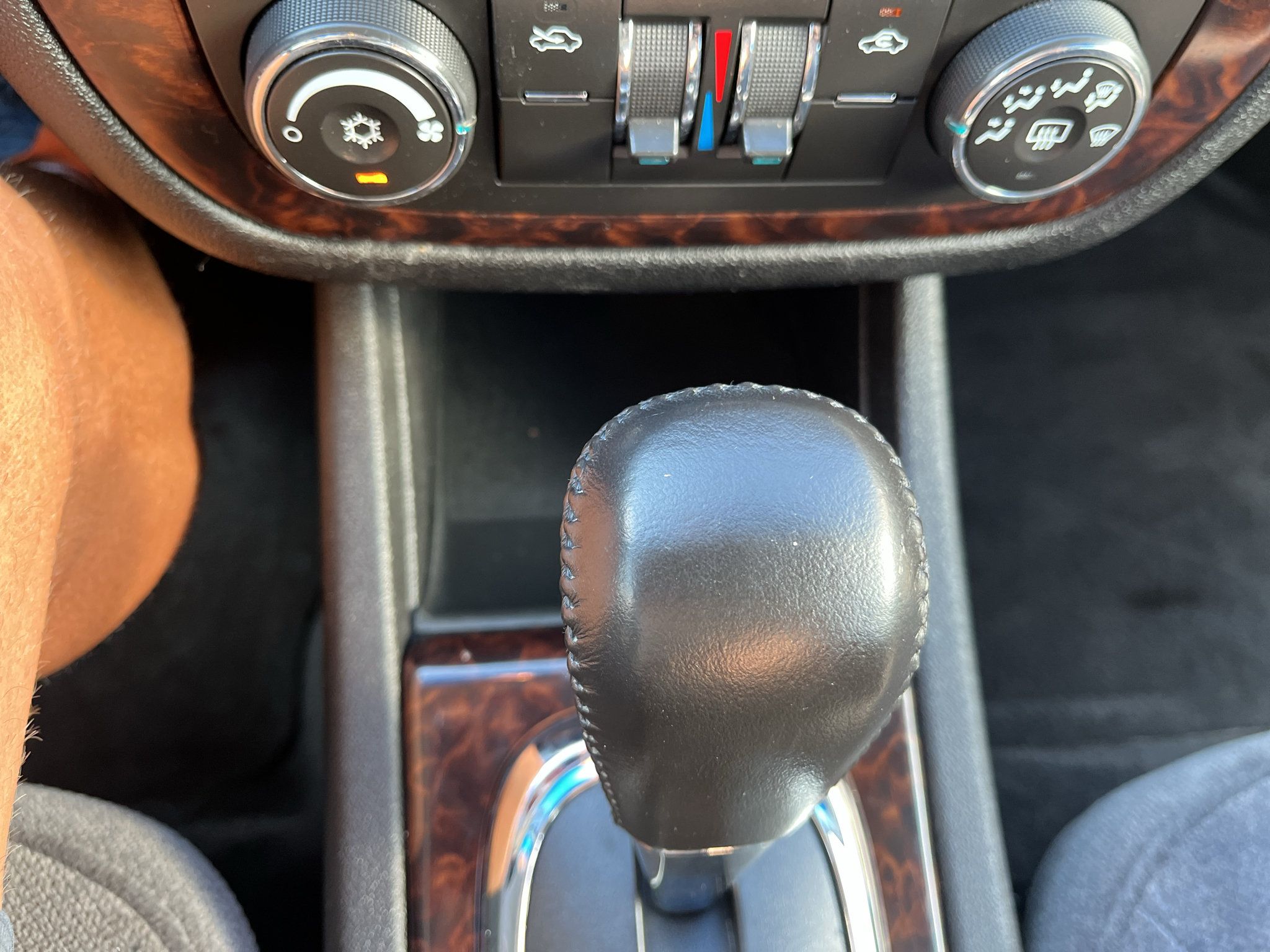 Used 2012 Chevrolet Impala LT w/ LT Sunroof Package FWD image 20