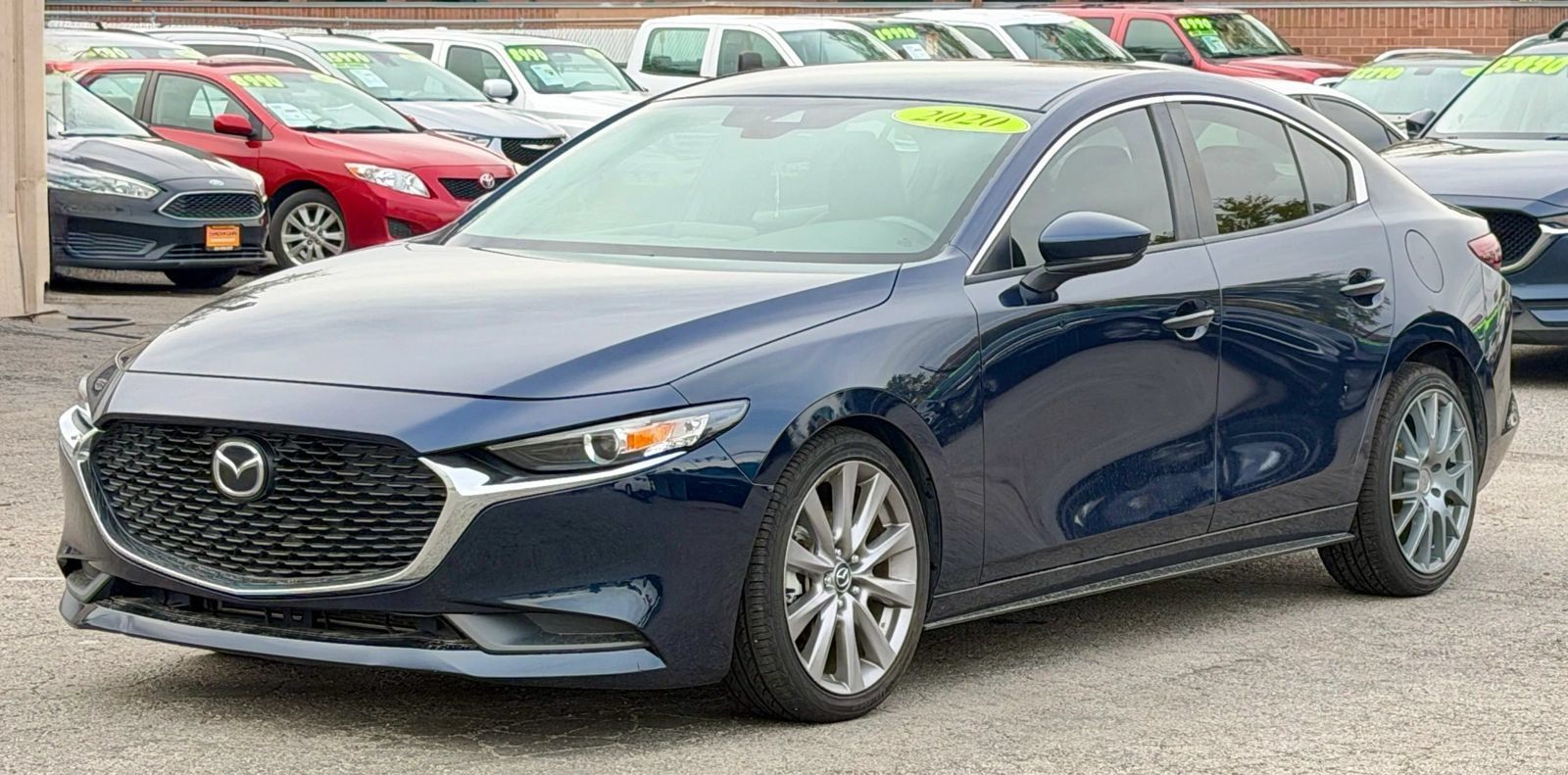 Used 2020 MAZDA MAZDA3 Sedan w/ Select Package FWD image 4