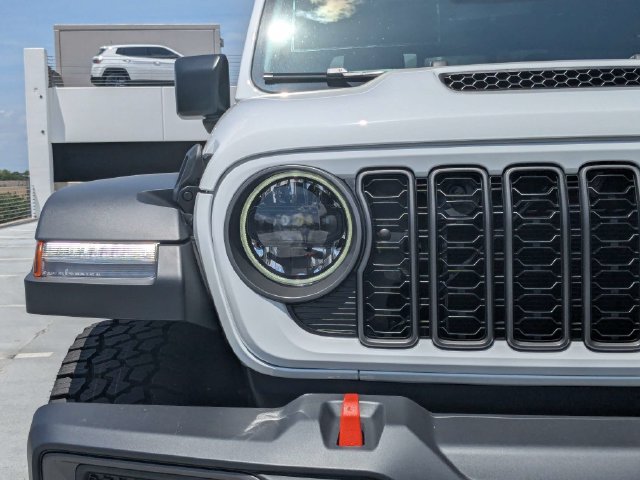 New 2026 Jeep Gladiator Mojave AWD/4WD image 10