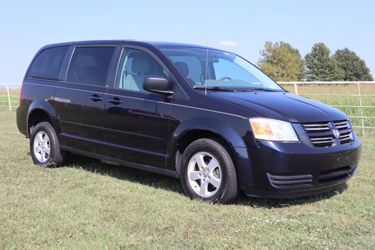 Used 2010 Dodge Grand Caravan SE FWD image 3