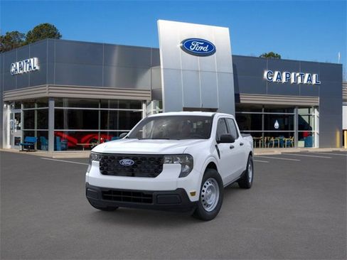 New 2025 Ford Maverick XL image 2