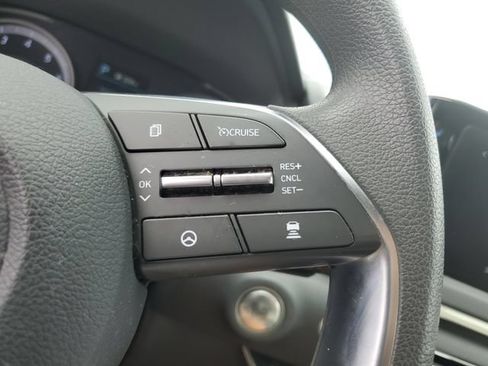 Used 2023 Hyundai Sonata SEL w/ Preferred Accessory Package FWD image 21