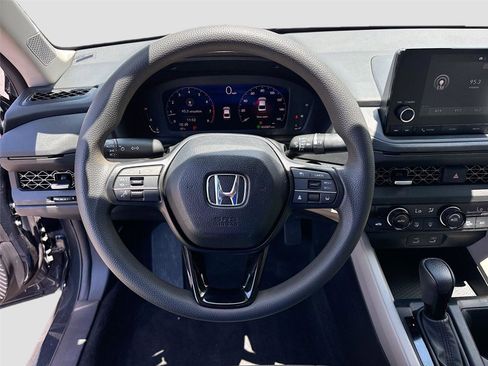 Certified 2023 Honda Accord EX image 13