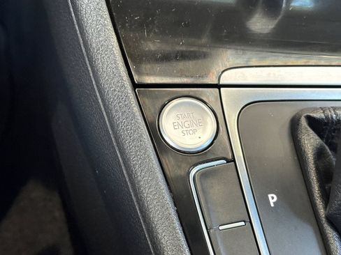 Used 2015 Volkswagen Golf SEL w/ Lighting Package (SEL) FWD image 29