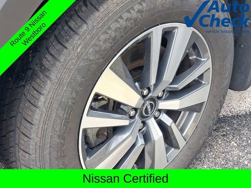 Certified 2024 Nissan Pathfinder SL AWD/4WD image 5