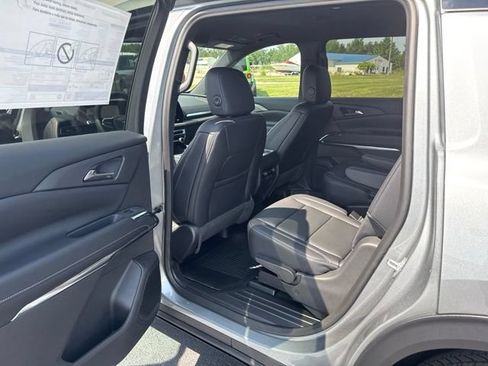 New 2026 Chevrolet Traverse LT AWD/4WD image 35