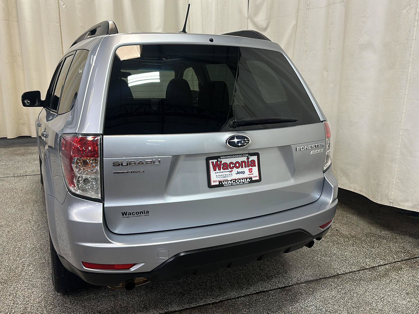 Used 2013 Subaru Forester 2.5X Premium AWD/4WD image 4