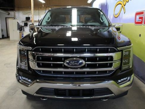 Used 2021 Ford F150 Lariat w/ Equipment Group 502A High AWD/4WD image 3