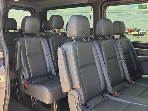 Used 2021 Mercedes-Benz Sprinter 2500 image 15