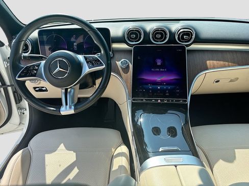 Used 2022 Mercedes-Benz C 300 Sedan w/ Exclusive Trim Package image 39