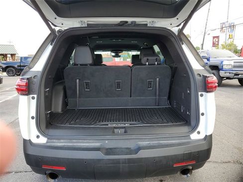 Certified 2023 Chevrolet Traverse RS image 25