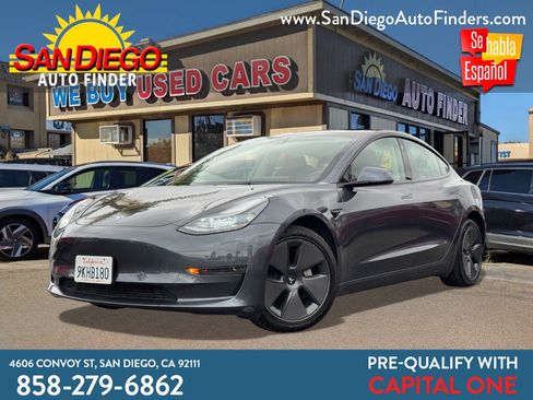 Used 2023 Tesla Model 3 Standard Range image 1