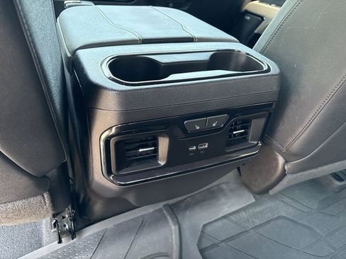 Used 2023 Chevrolet Silverado 1500 ZR2 image 36