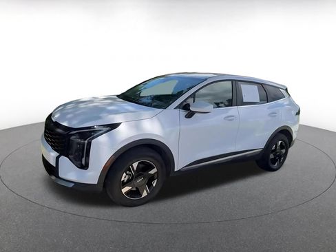 Used 2026 Kia Sportage LX AWD/4WD image 6