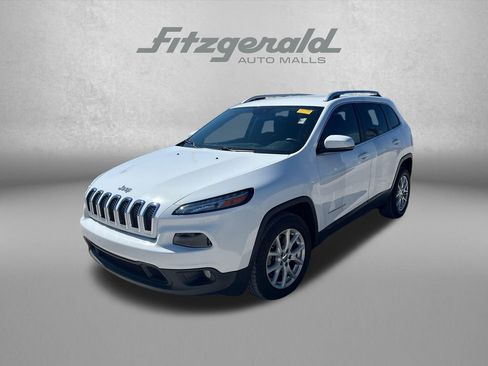 Used 2017 Jeep Cherokee Latitude w/ Safety/Convenience Group FWD image 1