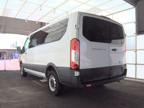 Used 2023 Ford Transit 350 XL image 4