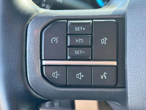 Used 2024 Ford F350 Lariat w/ Chrome Package image 17